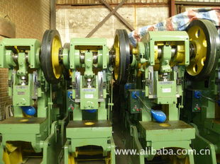 探索瑞安市華榮鍛壓機床廠 從J21到J31，精選沖床設備全解析